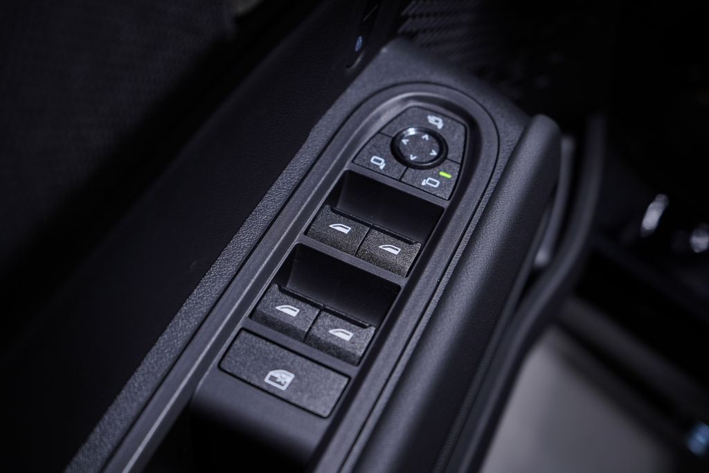 Thumbnail: 2026 MINI Cooper Countryman - 13