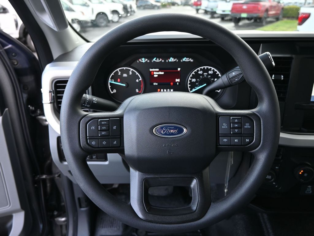 2025 Ford F-250 Super Duty XL