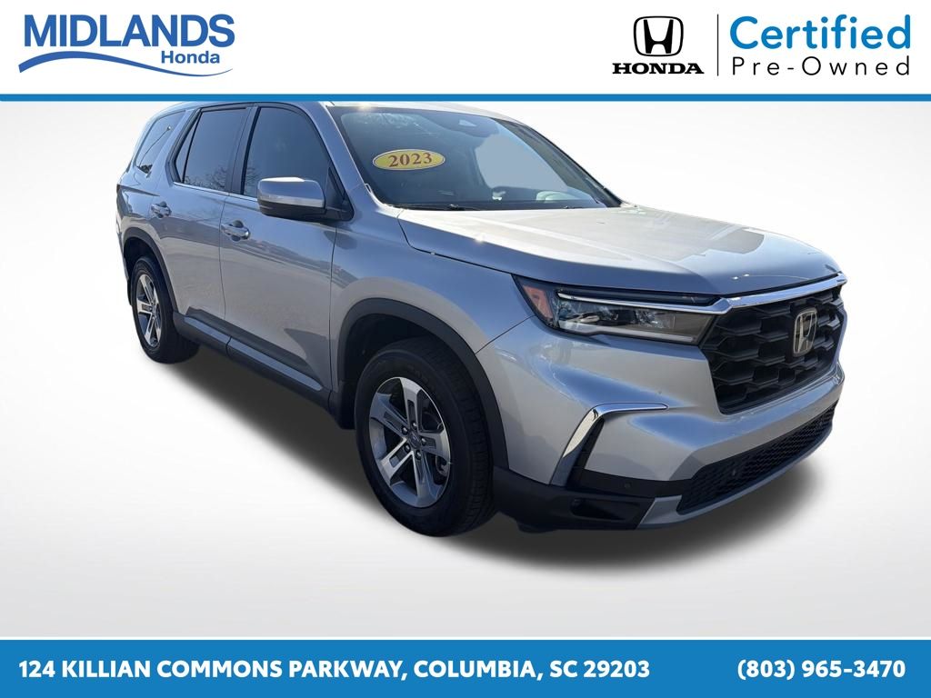 2023 Honda Pilot EX-L FWD with Captains Chairs