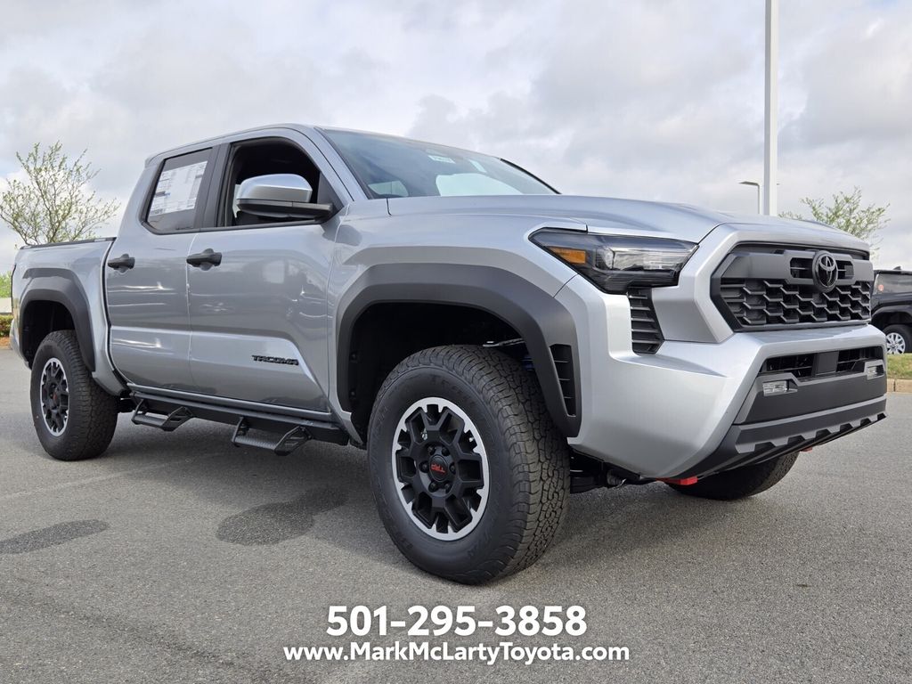 View vehicle photo 4