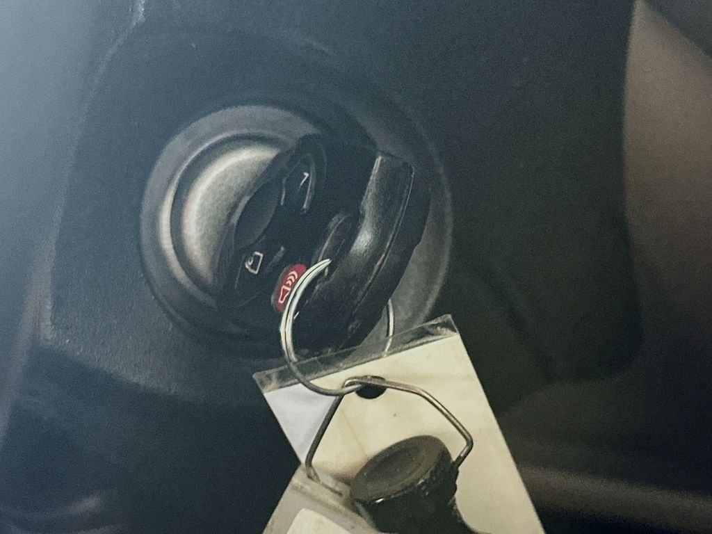 Used 2017 White Ford SE image 27