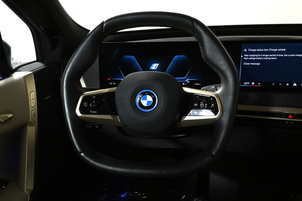 Thumbnail: 2025 BMW iX - 18