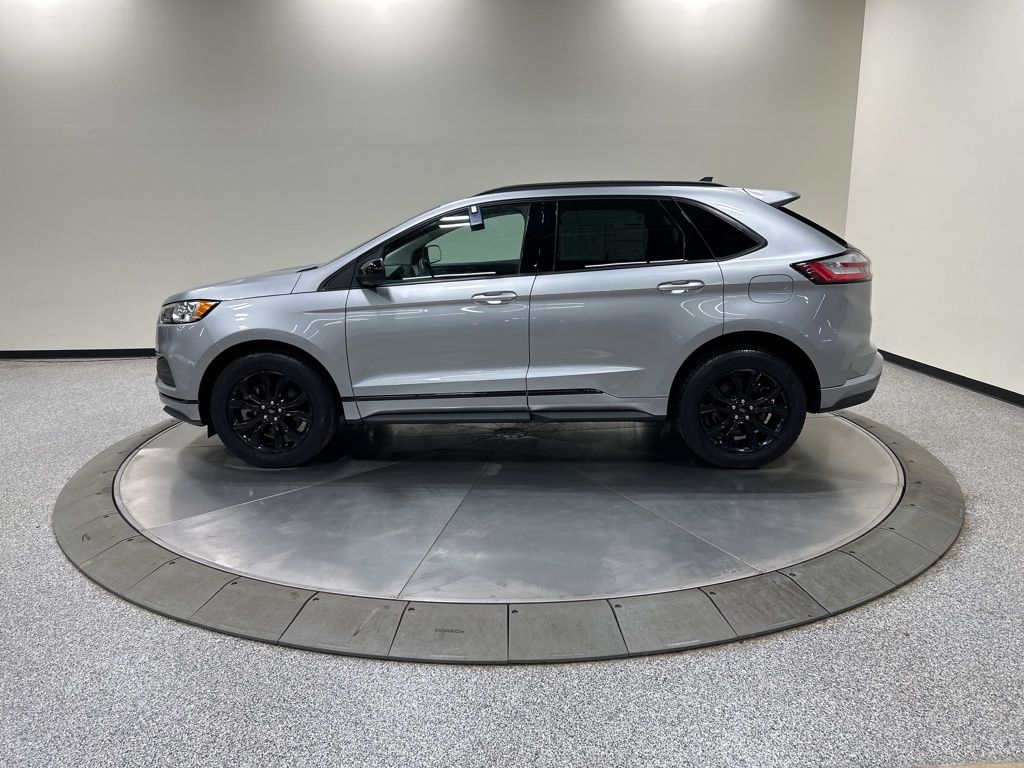 used 2024 Ford Edge car, priced at $25,832
