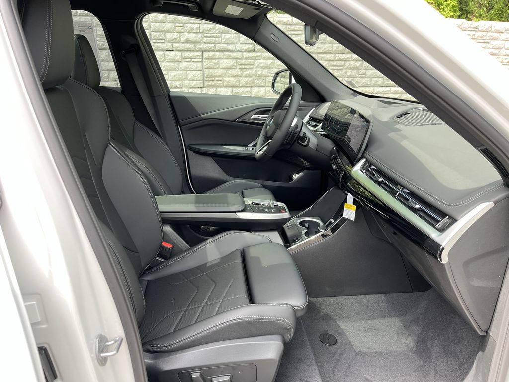 2025 BMW X1 xDrive28i 25