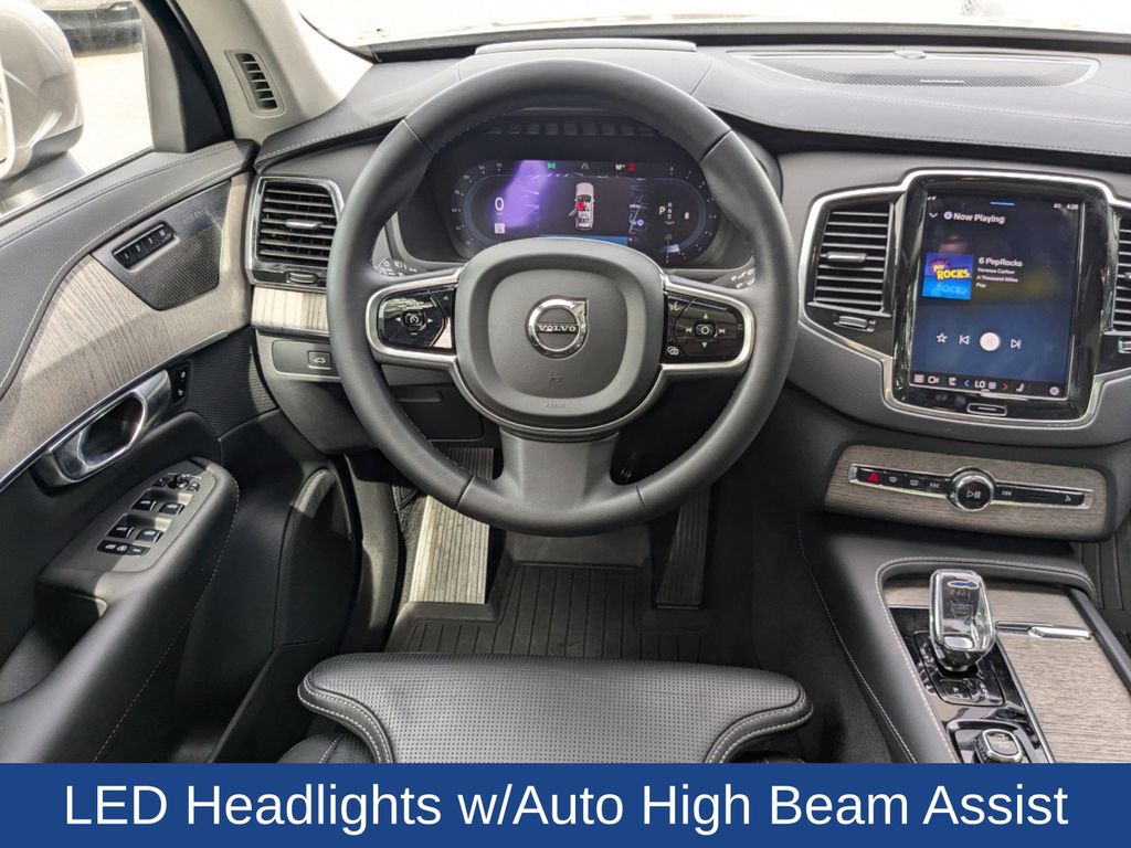 2023 Volvo XC90 B6 Ultimate Bright Theme 7P