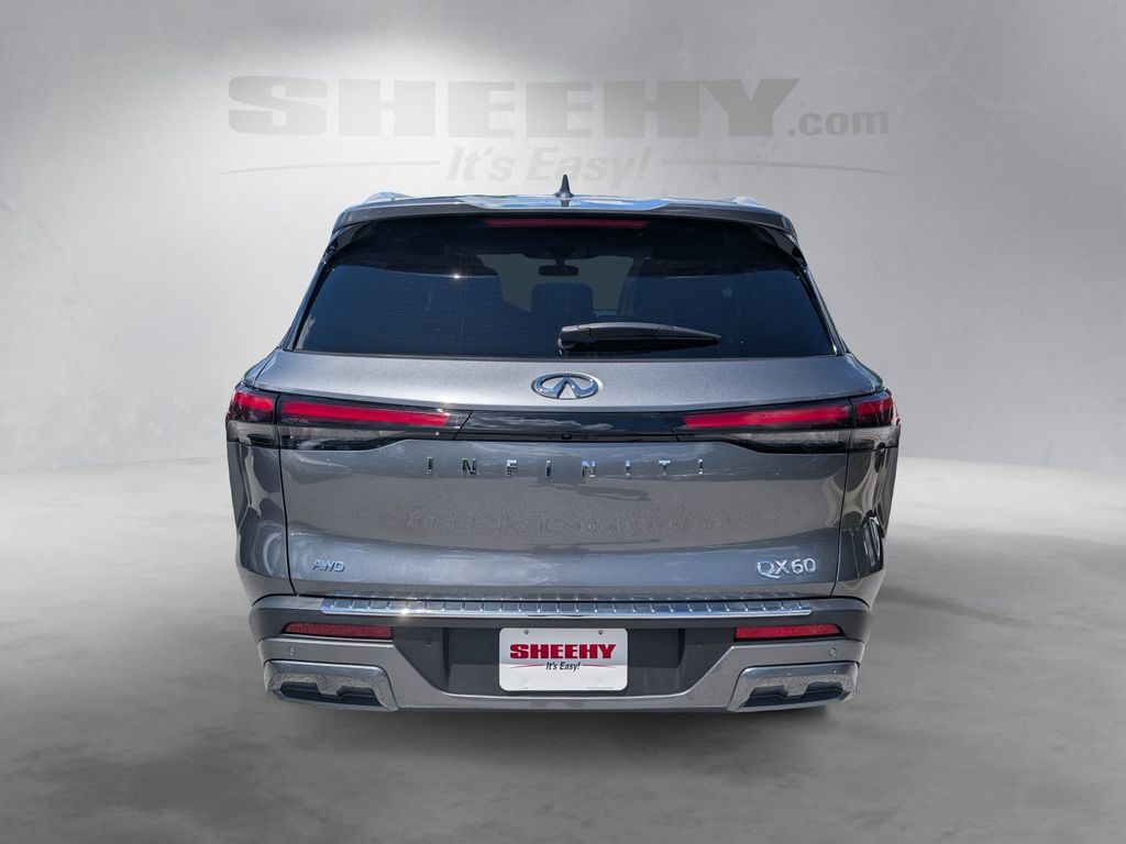 Used 2022 Gray INFINITI LUXE image 14