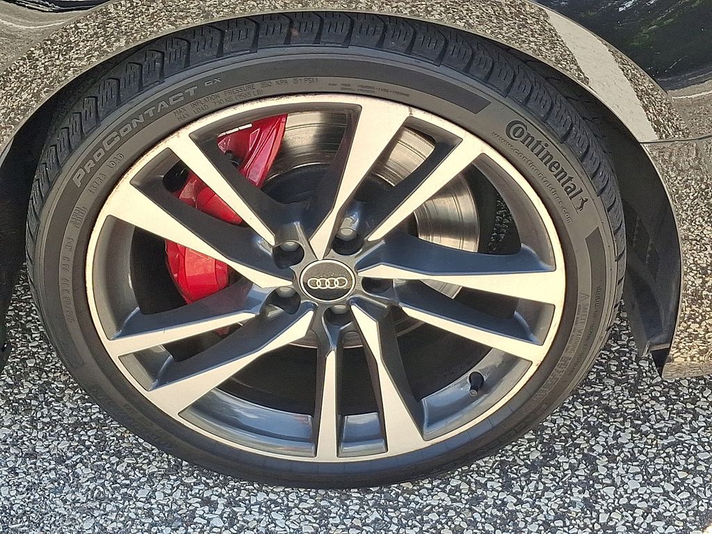 Thumbnail: 2024 Audi S5 - 8