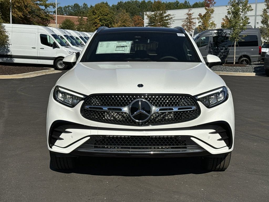 2025 Mercedes-Benz GLC GLC 300 3