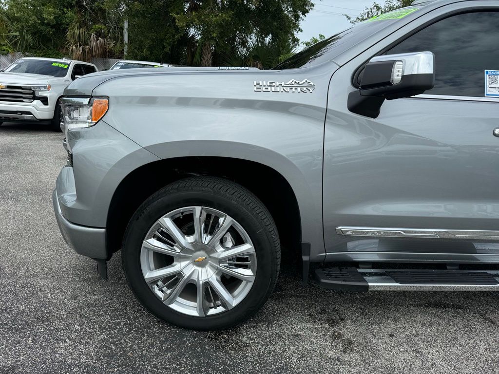 2024 Chevrolet Silverado 1500 High Country 11