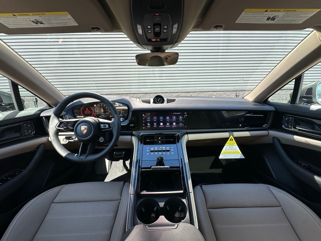 Thumbnail: 2026 Porsche Panamera - 6