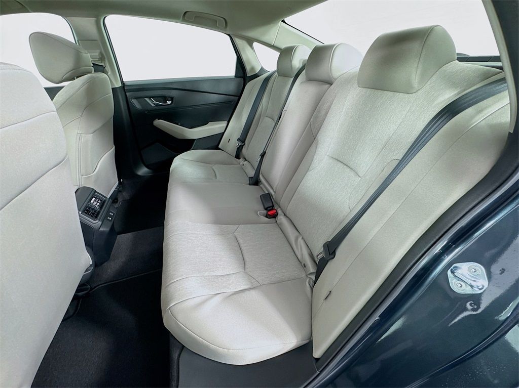 2025 Honda Accord SE photo