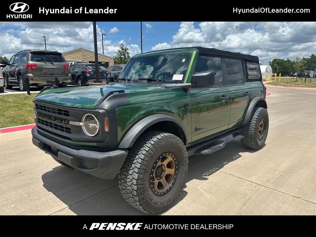 2022 Ford Bronco Base -
                  Leander, TX