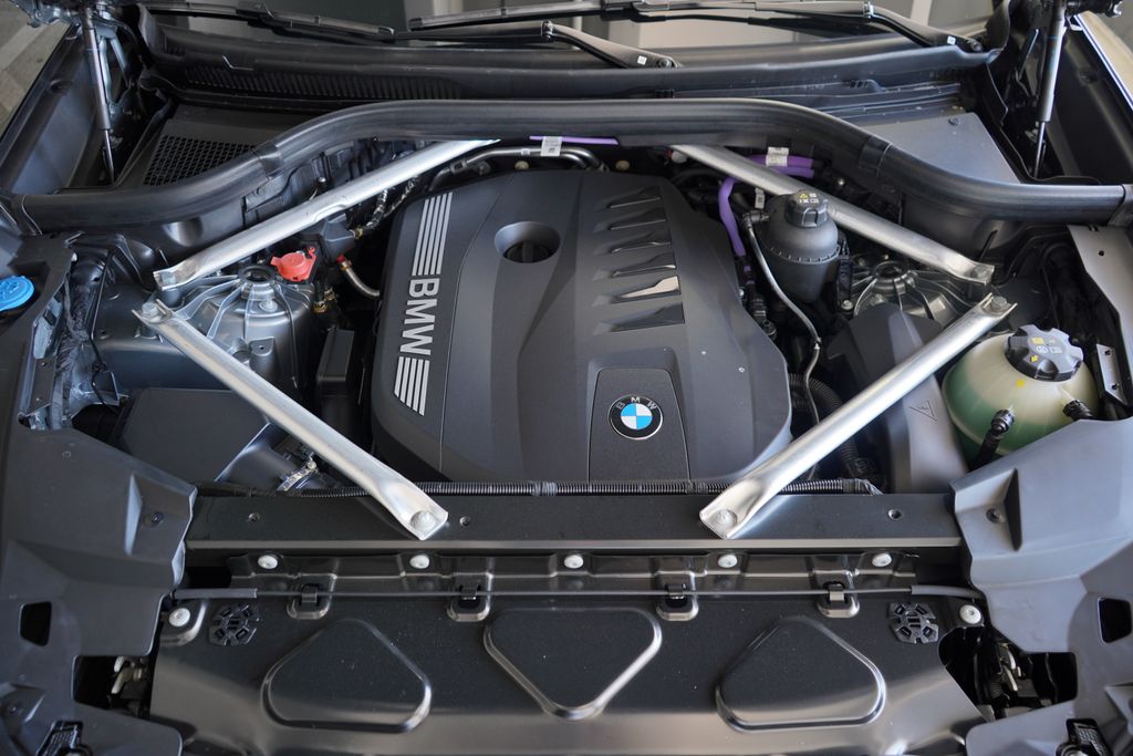 Thumbnail: 2026 BMW X5 - 22