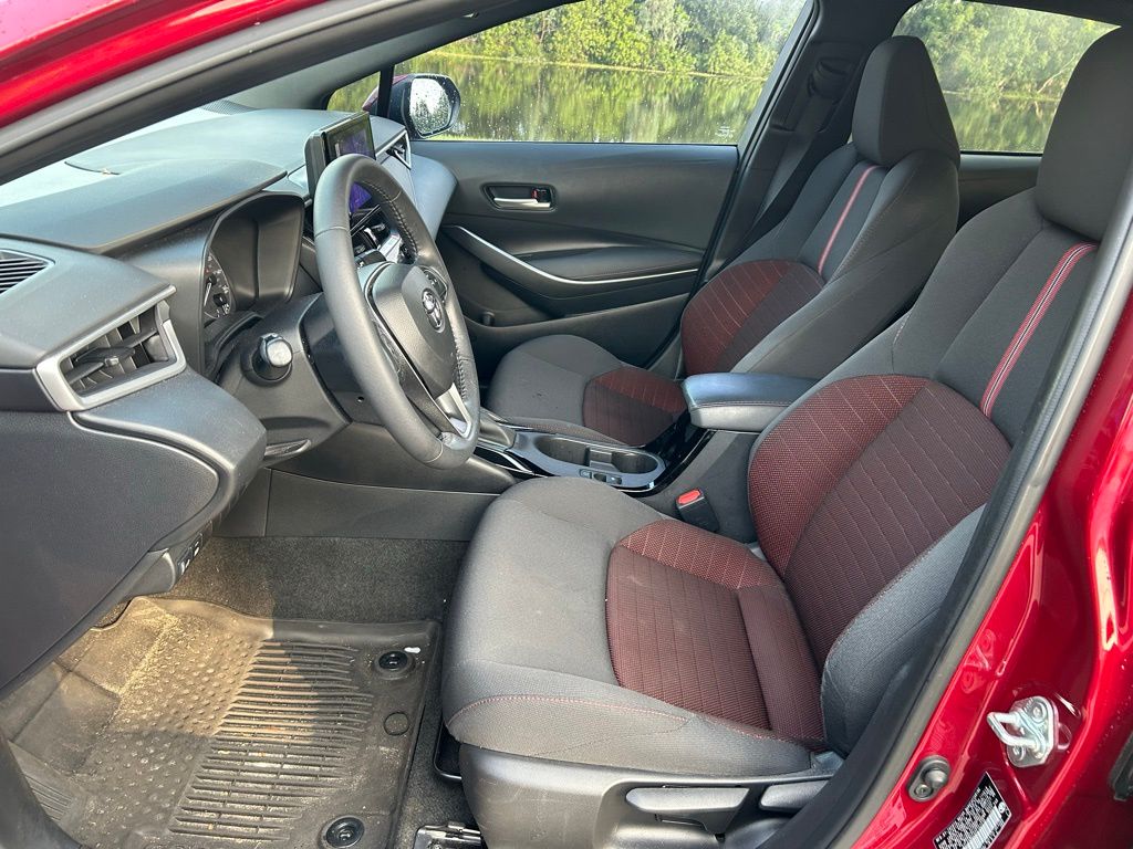 2023 Toyota Corolla SE 14