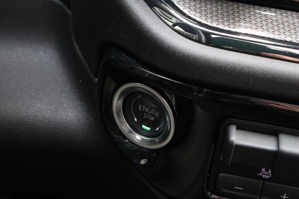 Thumbnail: 2024 Chevrolet Silverado 2500 - 30