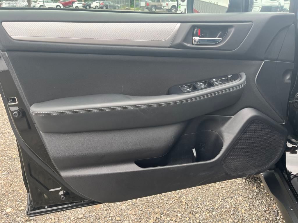 2019 Crystal Black Silica Subaru Outback 2.5i Premium AWD SUV