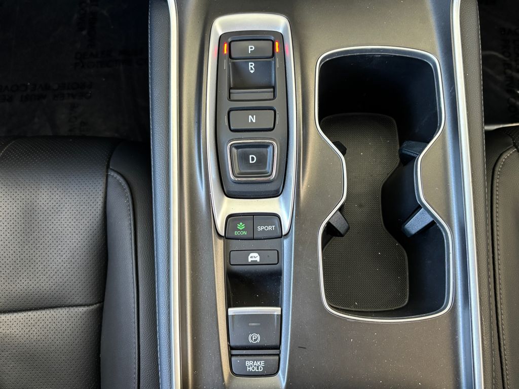 Thumbnail: 2022 Honda Accord - 16