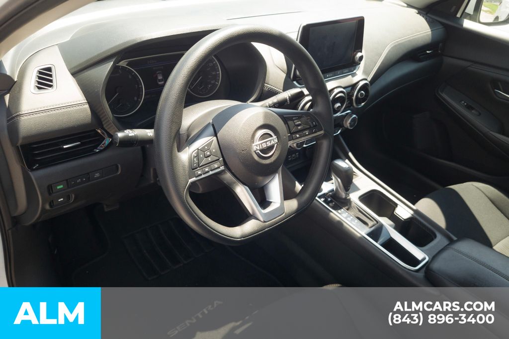 Used 2024 White Nissan SV image 6