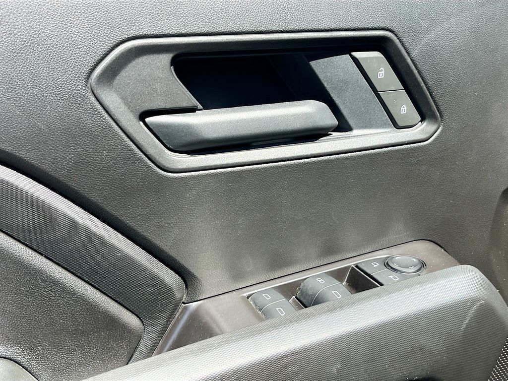 Used 2025 Blue Chevrolet Trail Boss image 17