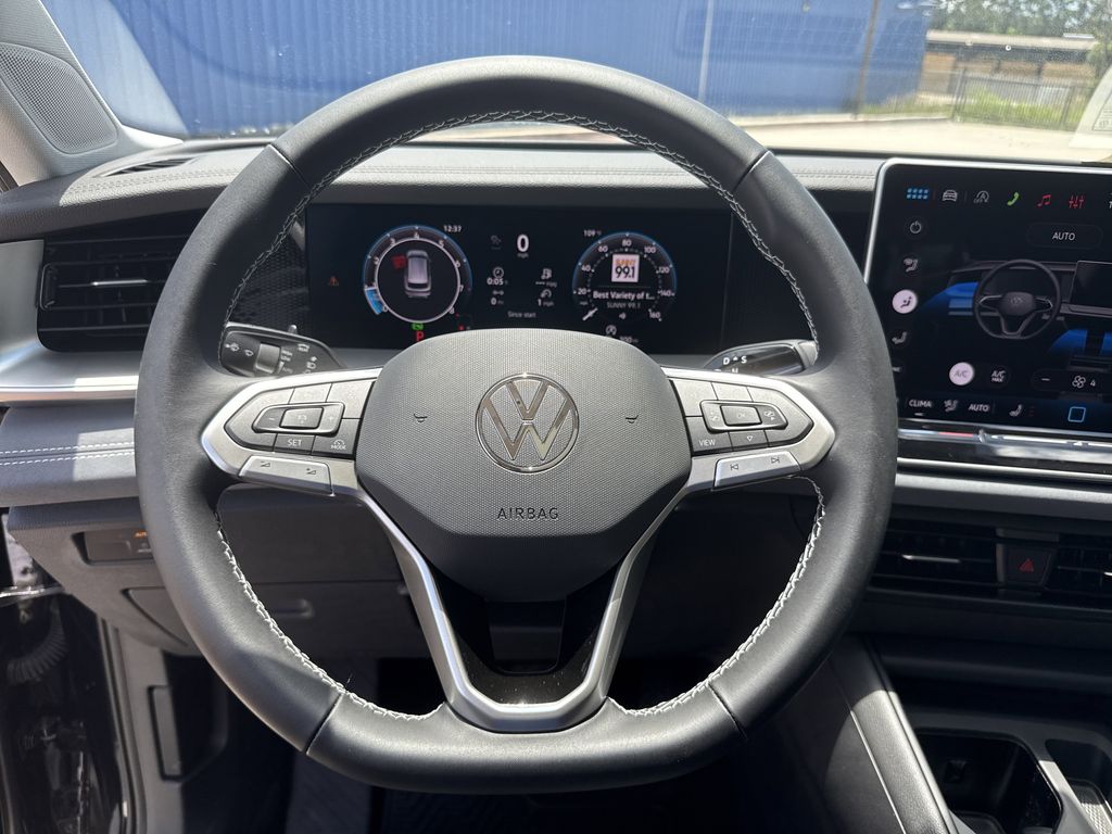 2026 Volkswagen Tiguan 2.0T SE Black at DeMontrond Auto Country
