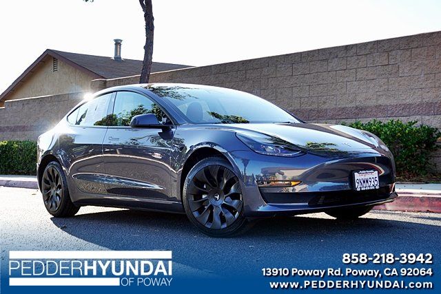 Gray 2023 Tesla Model 3 RWD Sedan Rear-Wheel Drive 1-Speed Automatic