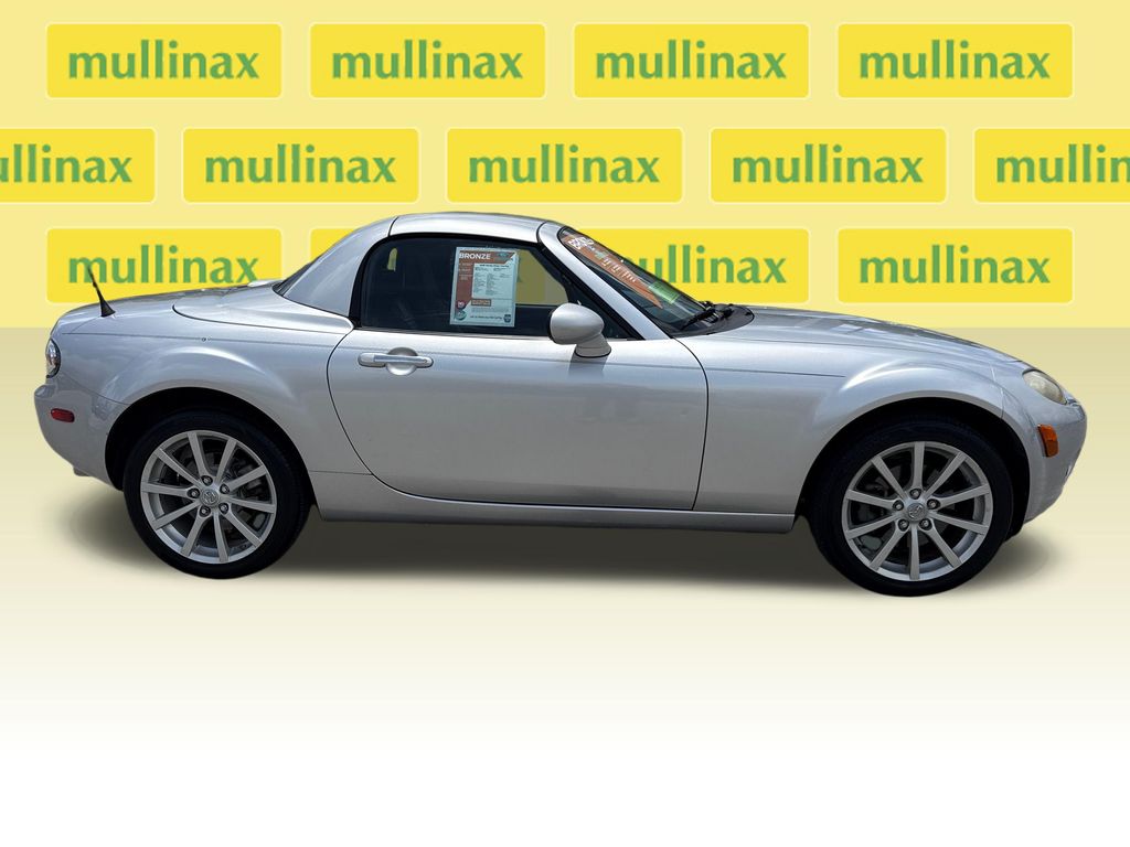 Used 2008 Silver Mazda Touring image 2