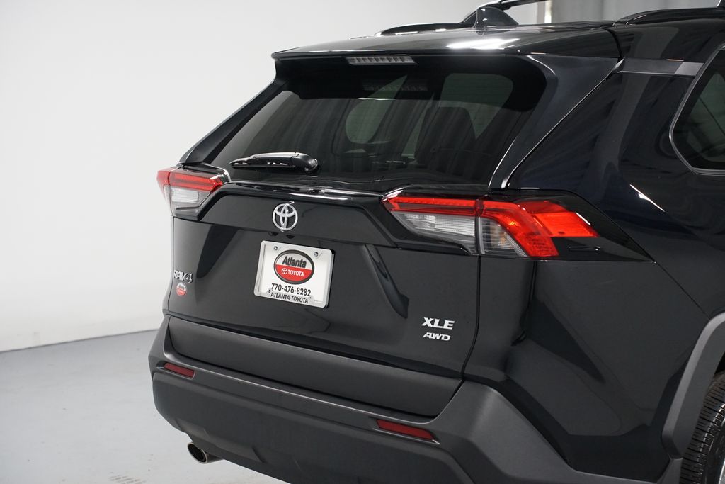 Thumbnail: 2025 Toyota RAV4 - 9