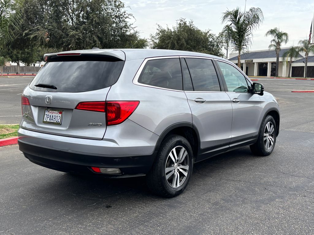 Thumbnail: 2016 Honda Pilot - 5