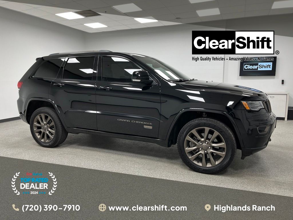 Diamond Black Crystal Pearlcoat 2017 Jeep Grand Cherokee SUV / Crossover Four-Wheel Drive 8-Speed Automatic