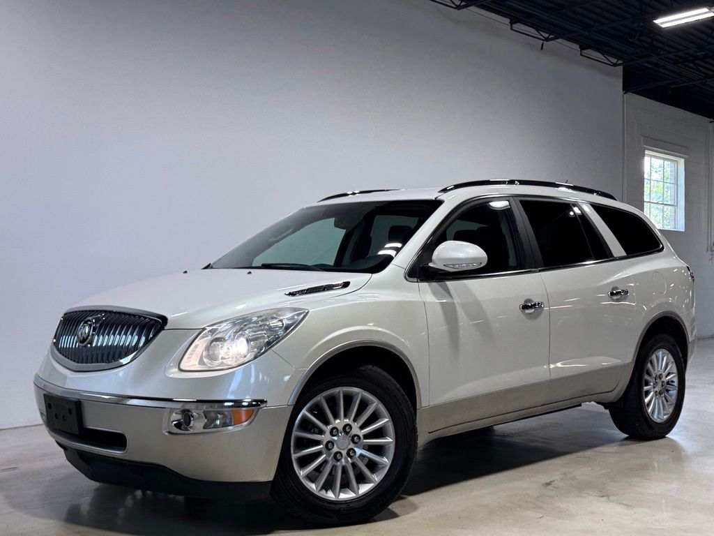 White Diamond Clearcoat 2012 Buick Enclave SUV / Crossover Front-Wheel Drive 6-Speed Automatic