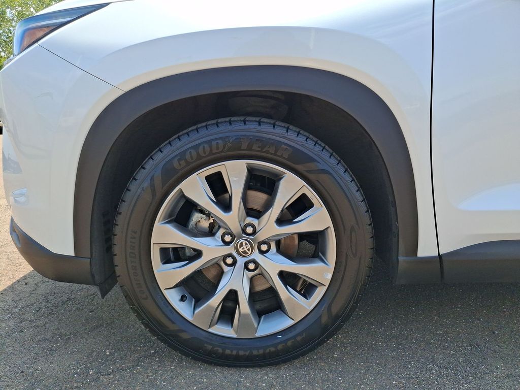 Used 2025 Toyota Grand Highlander Hybrid SUV