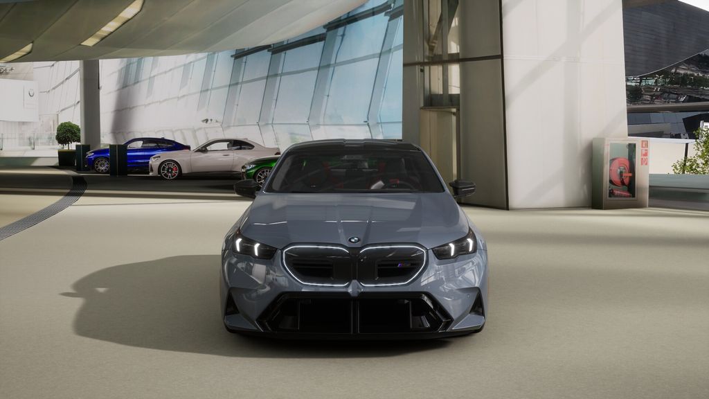 Thumbnail: 2026 BMW M5 - 3
