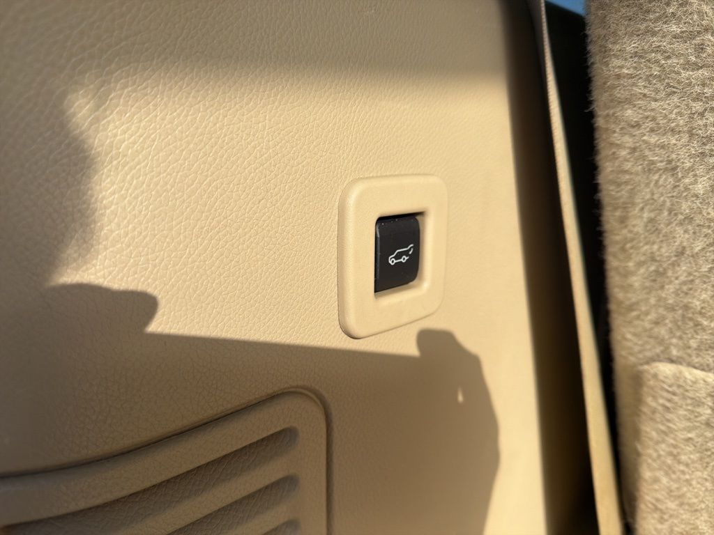 Thumbnail: 2016 Ford Expedition - 24