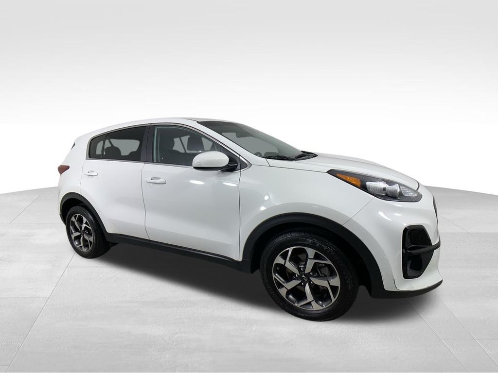 2020 Kia Sportage LX 8