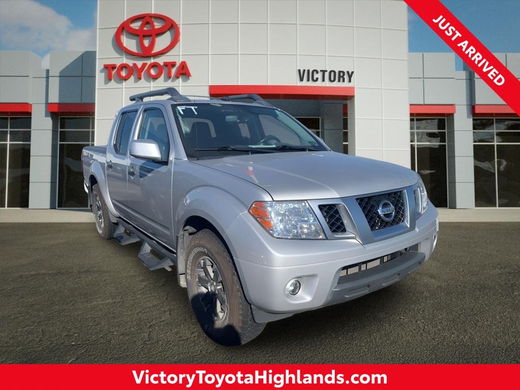 Brilliant Silver Metallic 2020 Nissan Frontier PRO-4X Crew Cab 4WD Pickup Truck Four-Wheel Drive 9-Speed Automatic