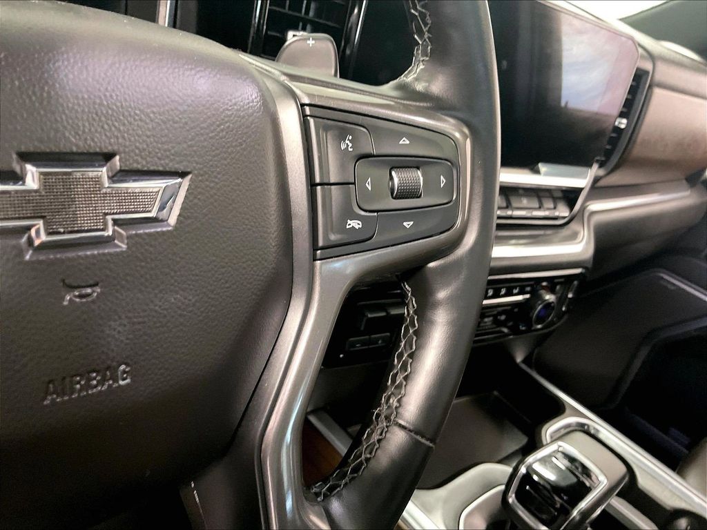 2024 Chevrolet Silverado 1500 — photo 24