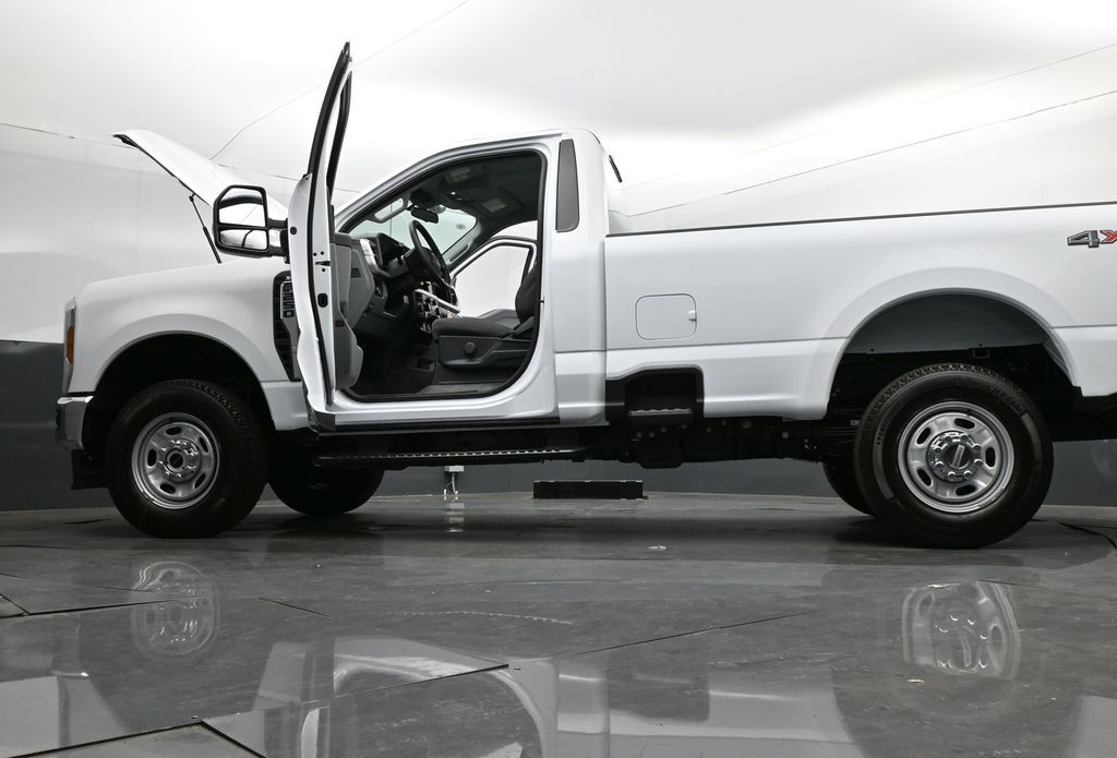 2026 Ford F-250 XL photo 25