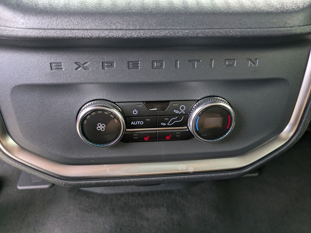 2027 Ford Expedition Max 