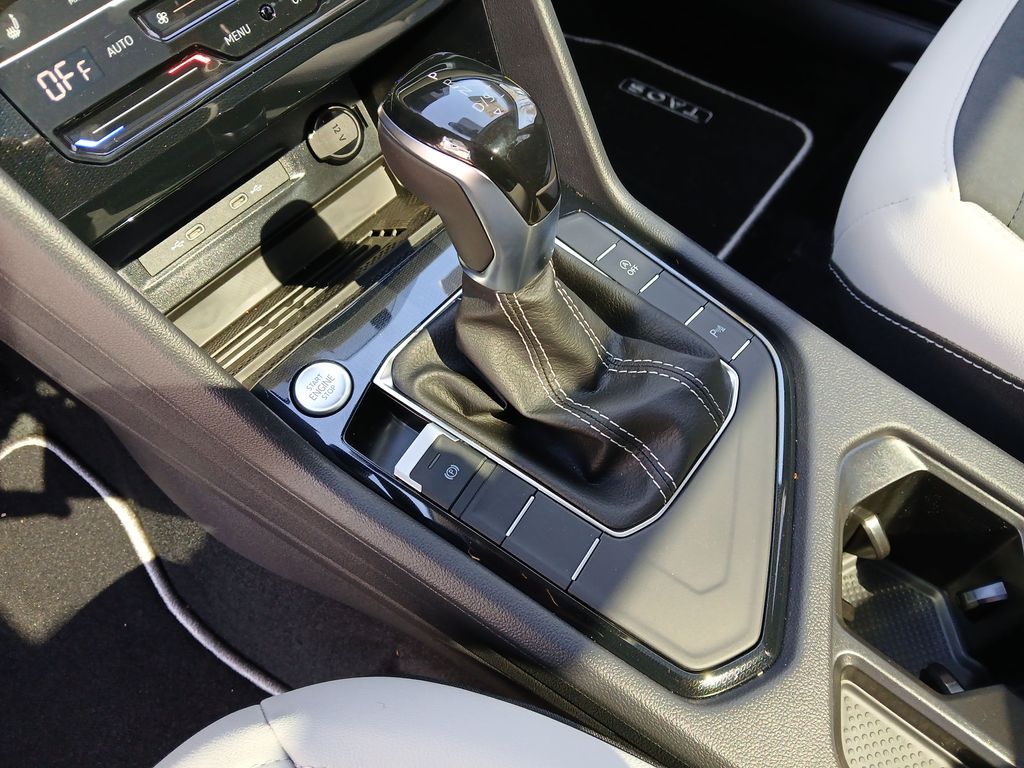New 2026 Gray Volkswagen 1.5T SE image 23