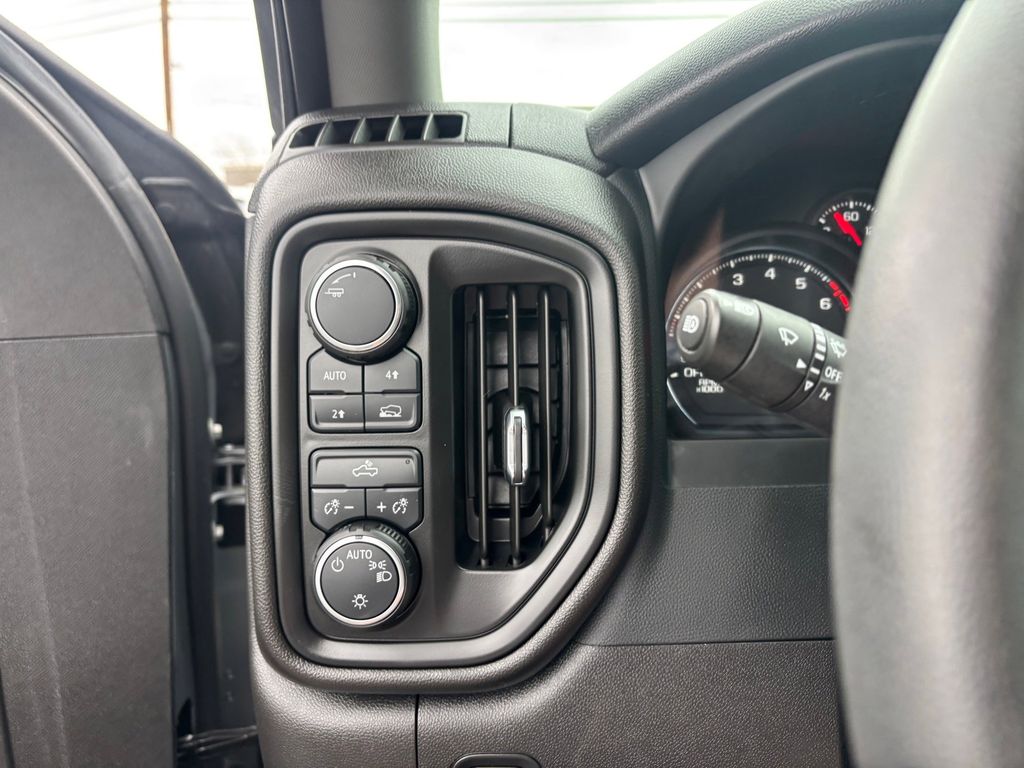 Used Car 2024 Chevrolet Silverado 1500  Custom For Sale Under $40,000 In Austin, Texas