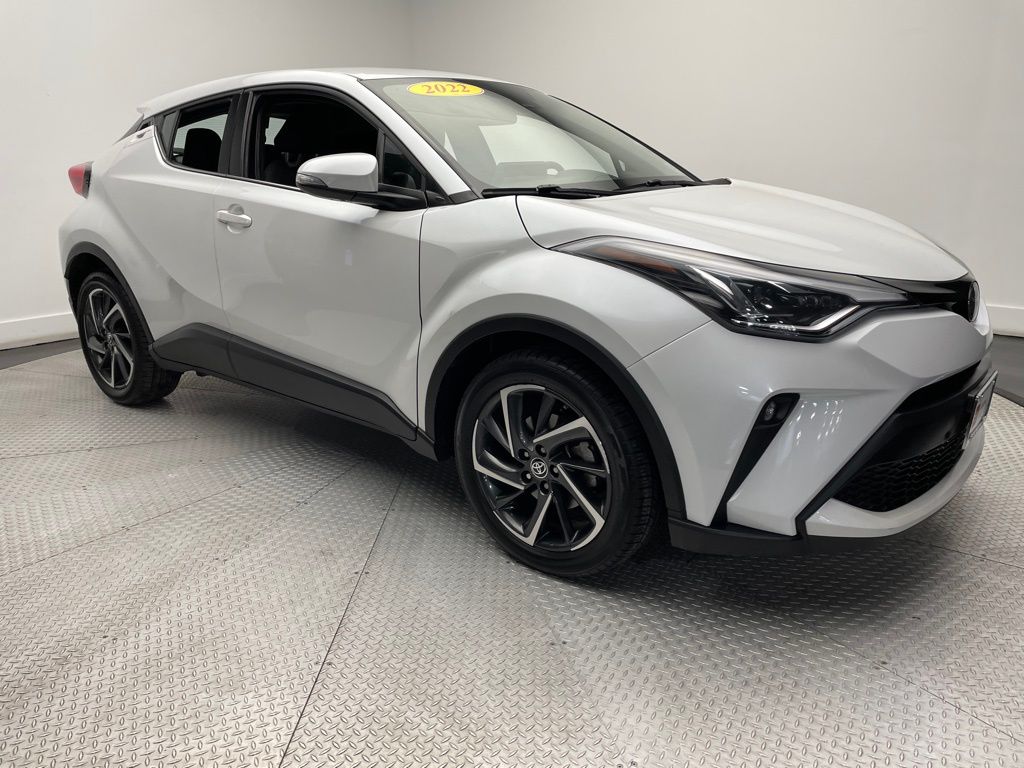 2022 Toyota C-HR Limited 3