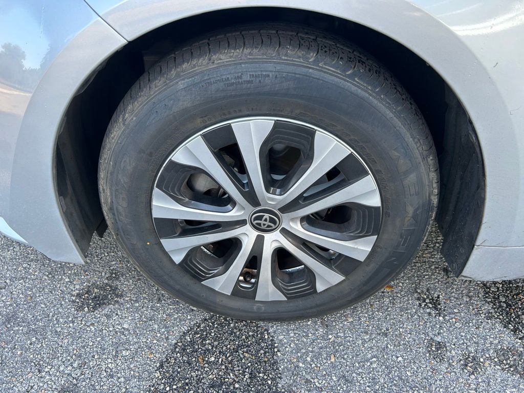 Thumbnail: 2022 Toyota Corolla - 9