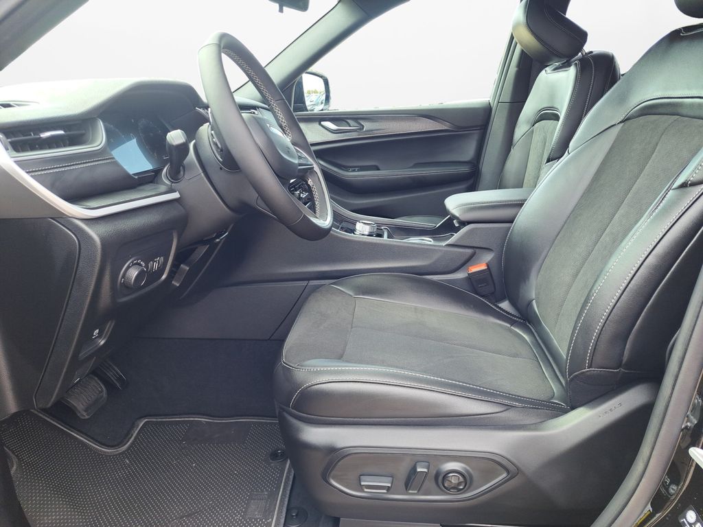 New Car 2025 Jeep Grand Cherokee L  Altitude X For Sale Under $40,000 In Austin, Texas