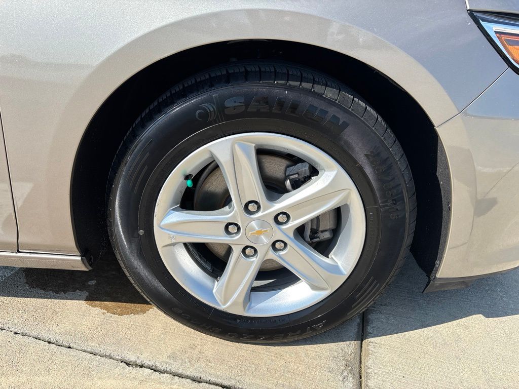 Used 2024 Chevrolet Malibu Sedan