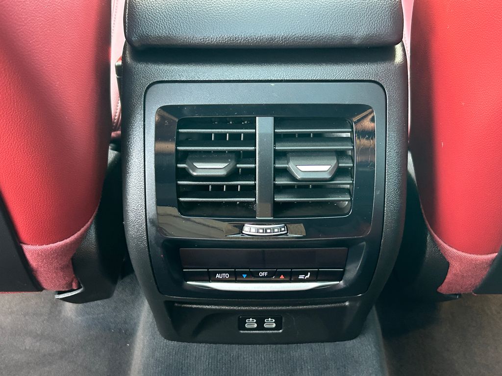 Thumbnail: 2023 BMW X3 - 32