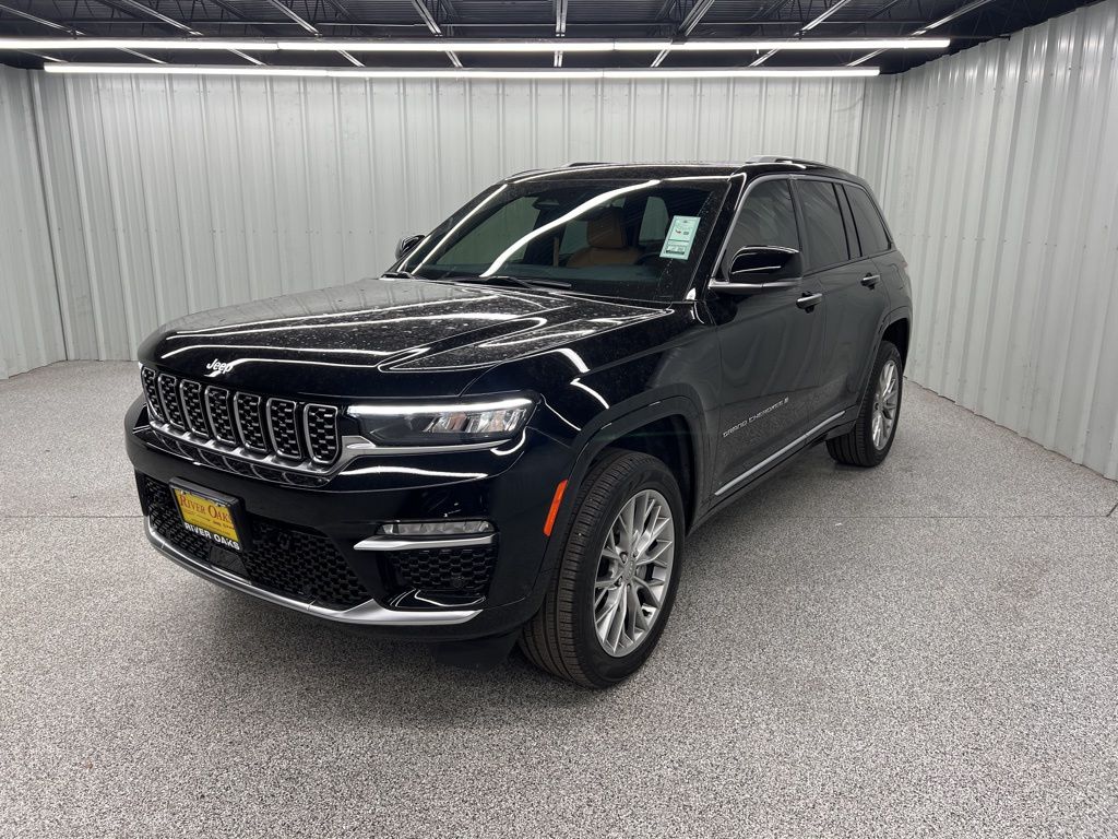 2024 Jeep Grand Cherokee Summit - 2