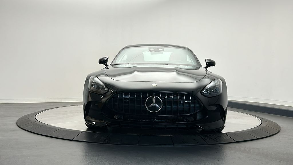 2025 Mercedes-Benz AMG GT C 2