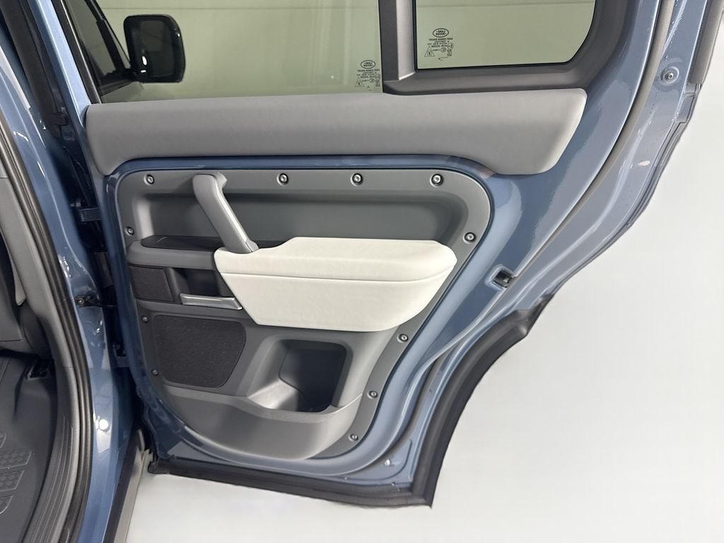 Thumbnail: 2026 Land Rover Defender - 29