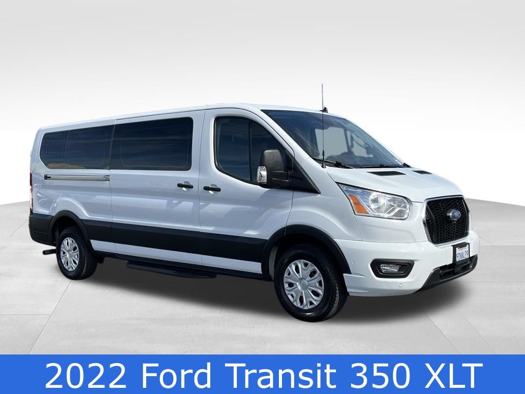 2022 Ford Transit Passenger 350 XLT Low Roof LB RWD