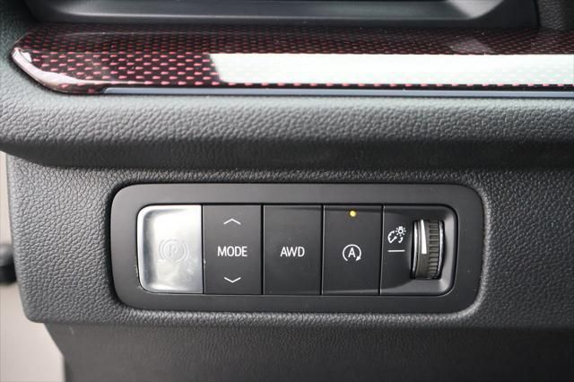 Thumbnail: 2026 Chevrolet Traverse - 20